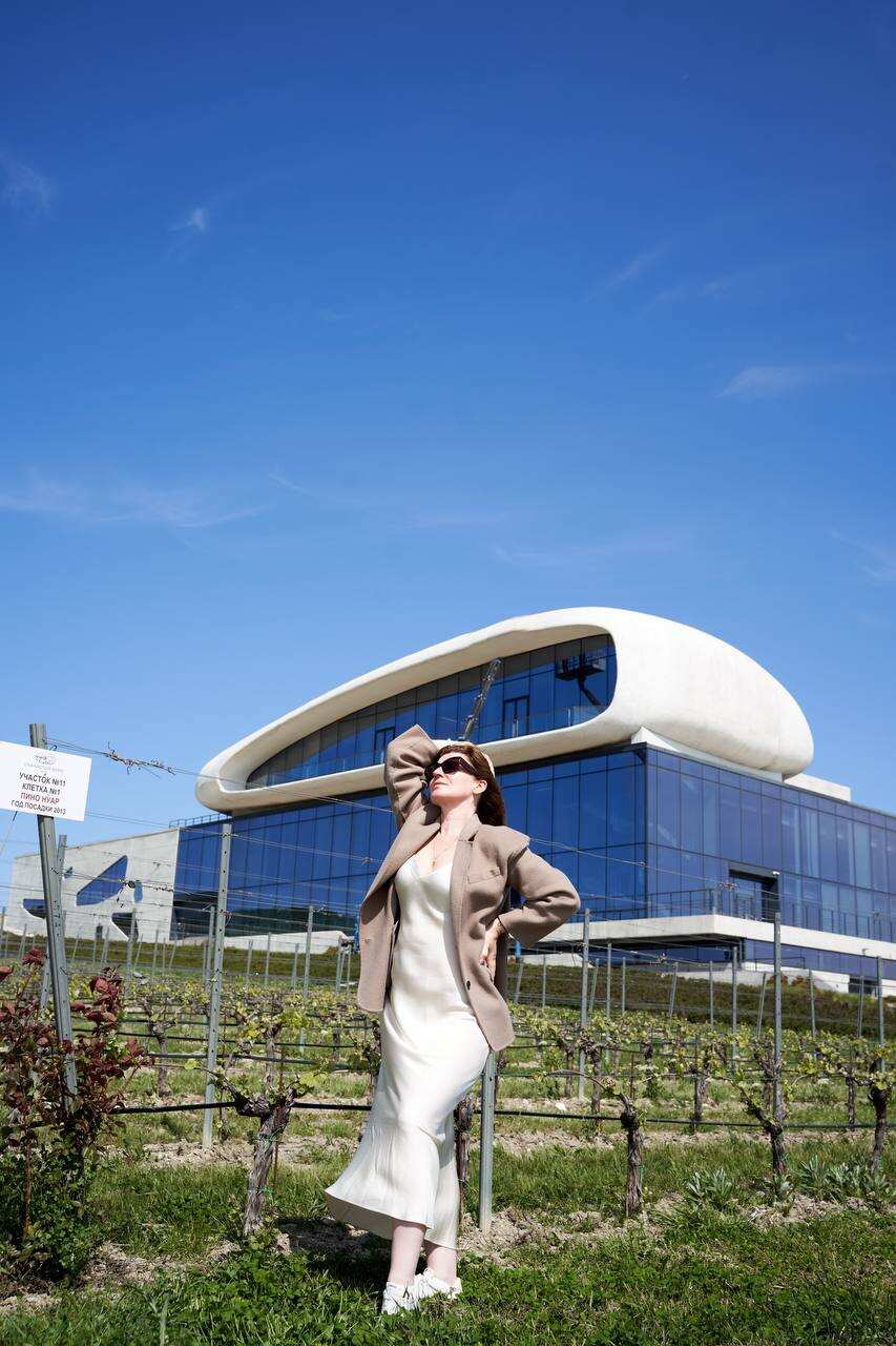 Девичник на Винодельнях: вино, яхта, жизнь у виноградников (24/45)