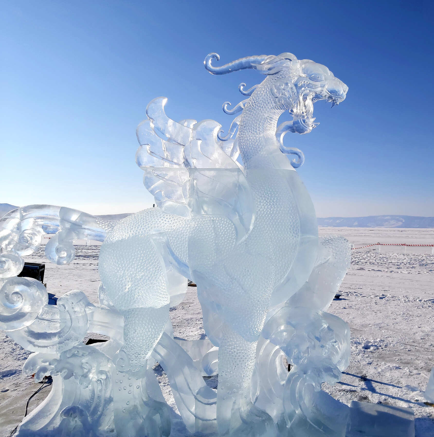 Индивидуальная экскурсия льду Малого моря Байкала, о.Ольхон. (10/21)