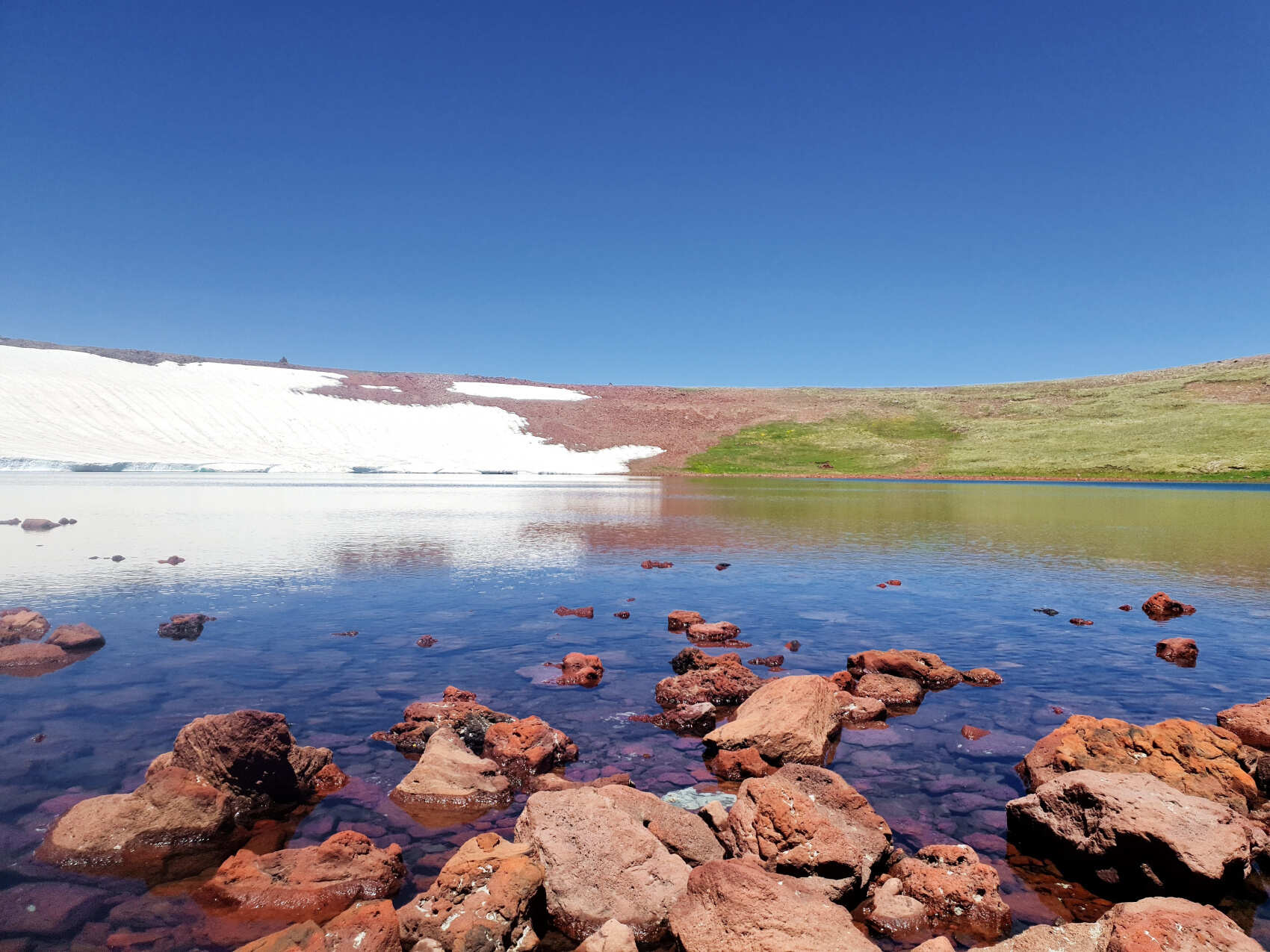 Огненные горы Гегамского  Хребта - джипинг и восхождение на вулкан Аждаак (3597м) (6/34)