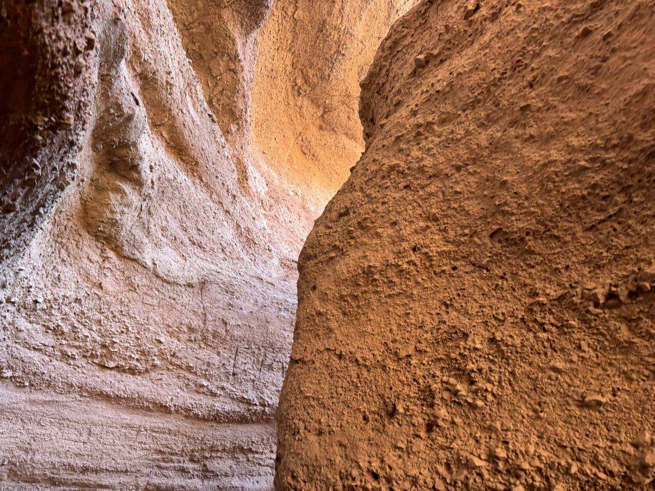 Древняя башня Бурана и каньоны Кок-Мойнок (2/25)