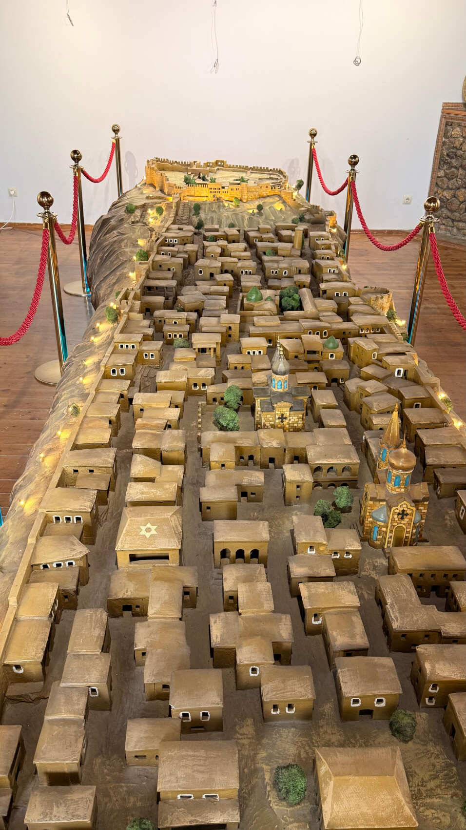 Дербент и Экраноплан <<Лунь (21/32)