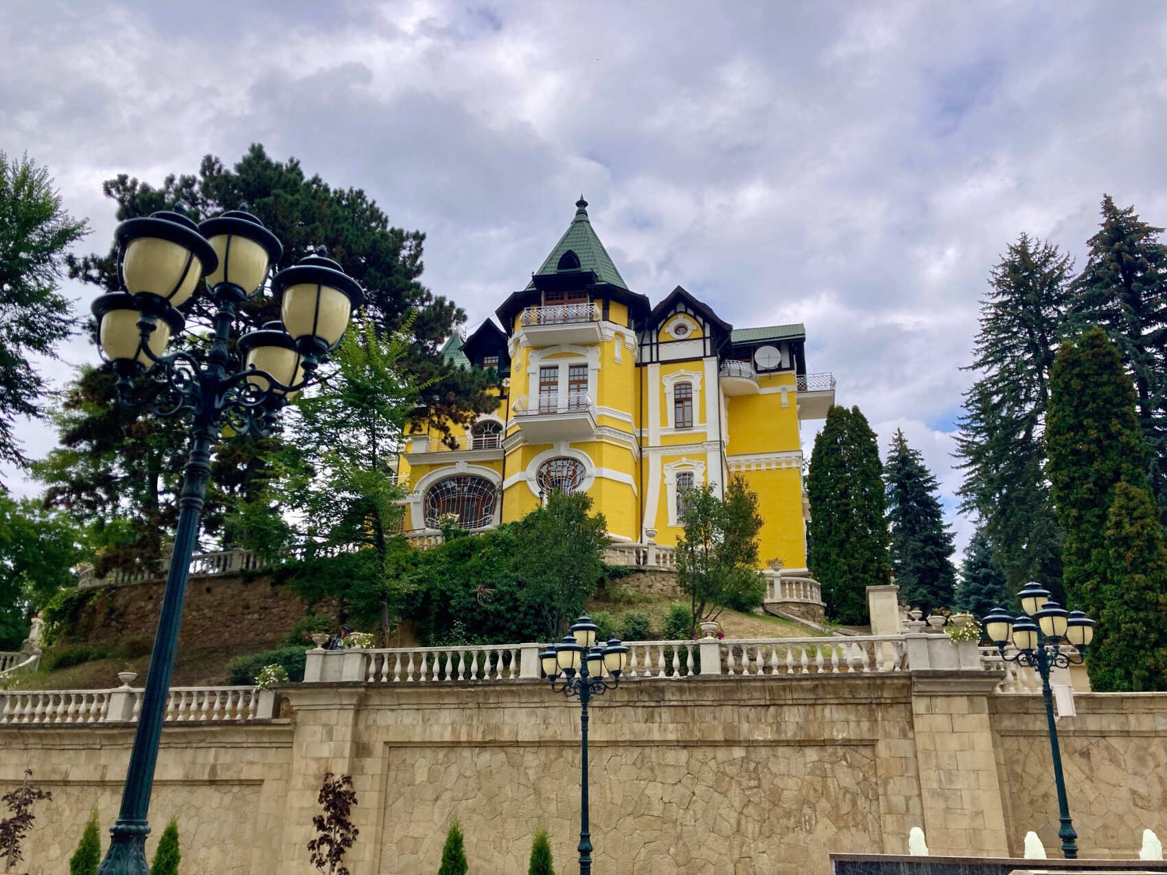 Пятигорск, Кисловодск, Железноводск и Домбай. Экспедиция (12/21)