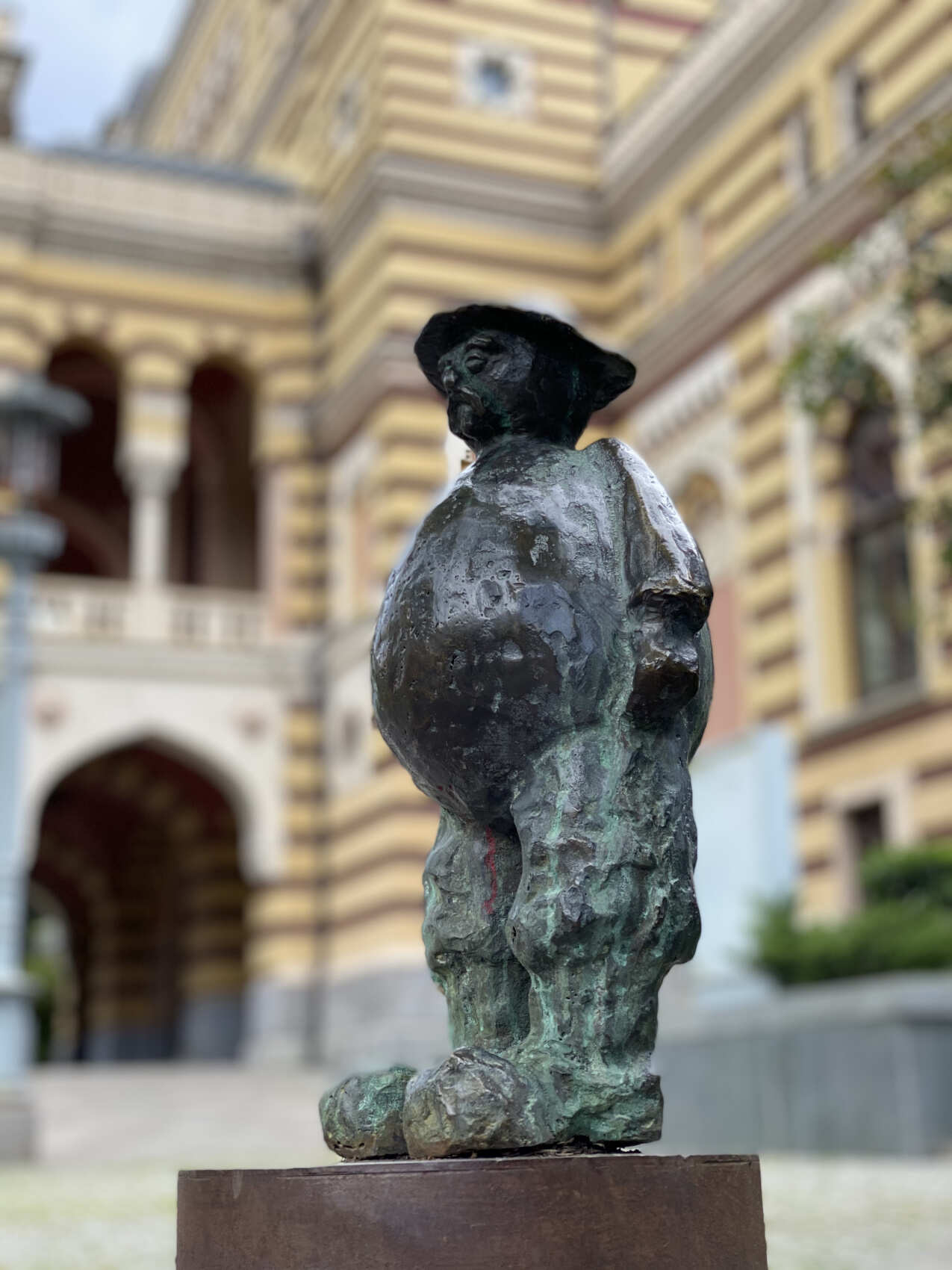 Найди, если сможешь. Квест-экскурсия по Тбилиси (2/8)