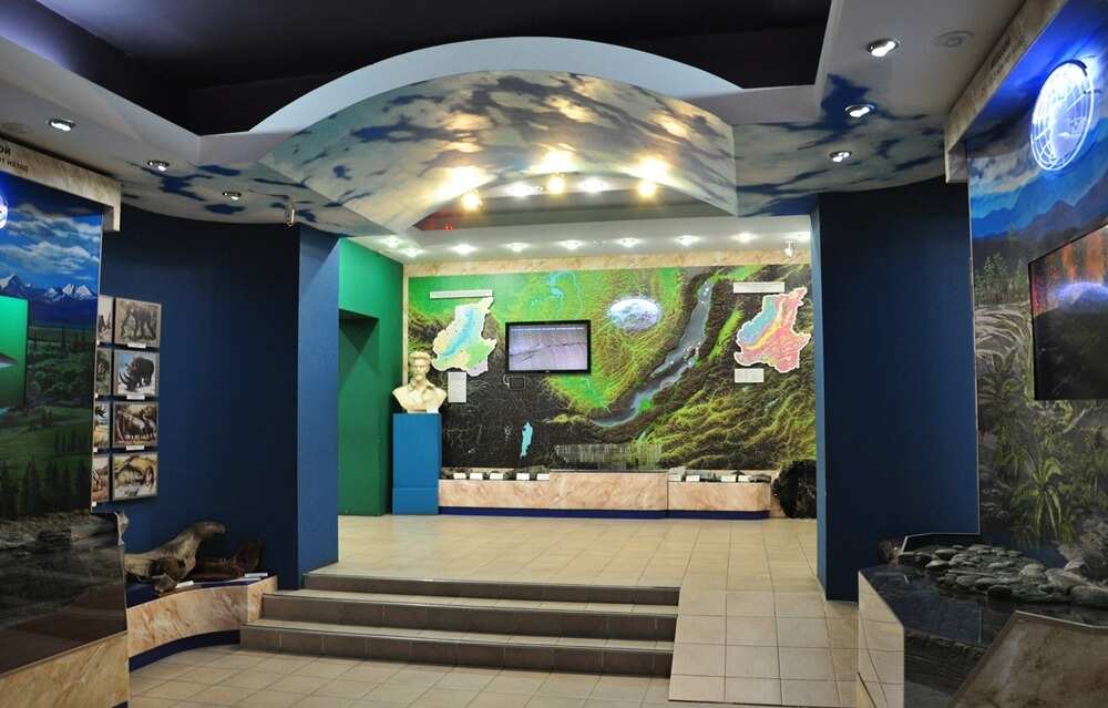 Путешествие к Сердцу Байкала от Буддийских Святынь до Ольхона:от Улан-Удэ до Иркутска (17/66)