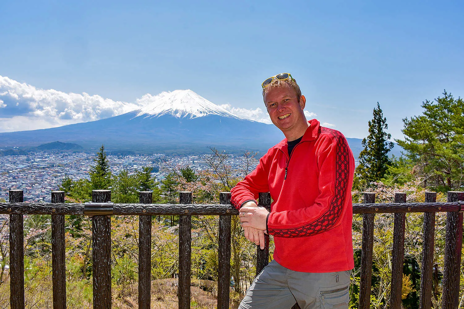 Сакура в Японских Альпах