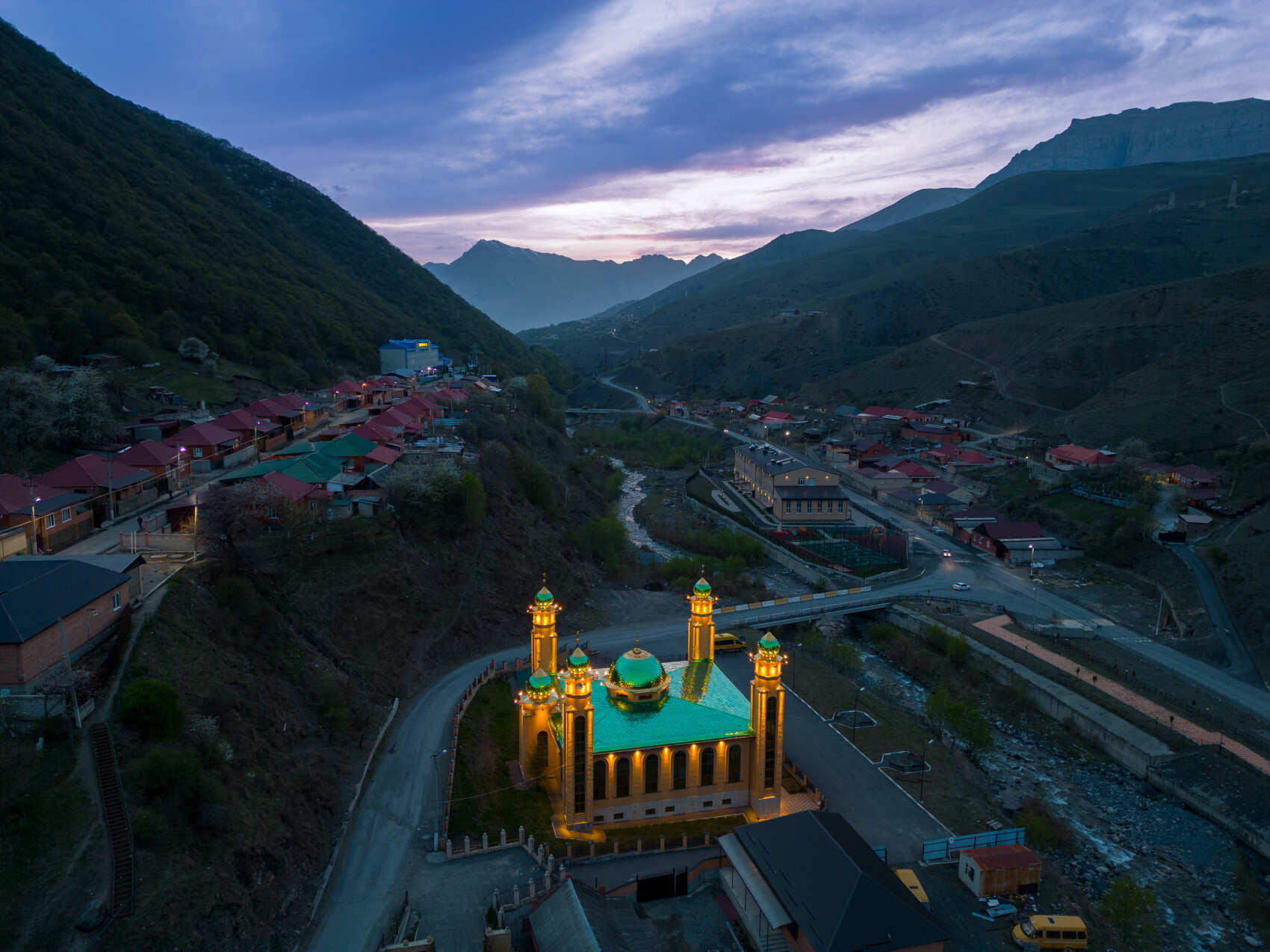 Самые красивые и безлюдные места Горной Ингушетии вместе с фотографом (4/40)