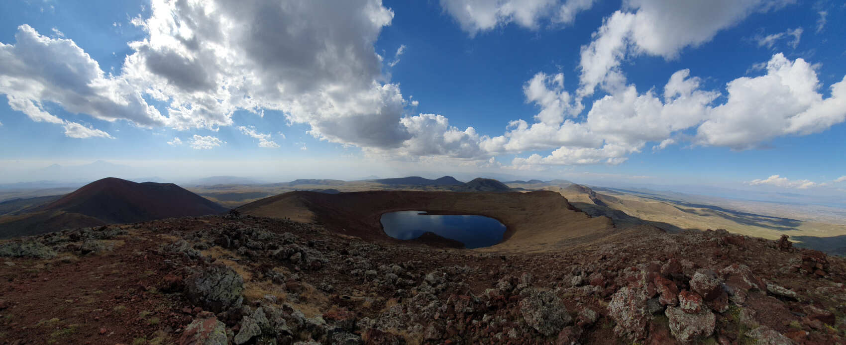 Огненные горы Гегамского  Хребта - джипинг и восхождение на вулкан Аждаак (3597м) (5/34)