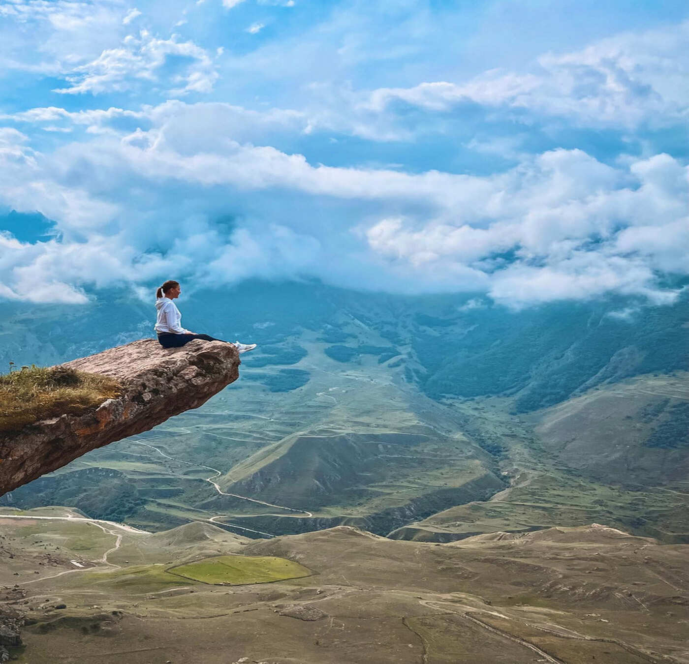 Язык Тролля и Голубые озёра, индивидуальный тур - экскурсия в Верхнюю Балкарию (2/26)