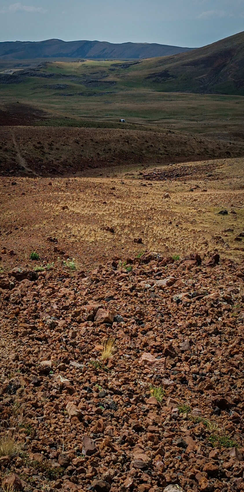 Огненные горы Гегамского  Хребта - джипинг и восхождение на вулкан Аждаак (3597м) (22/34)