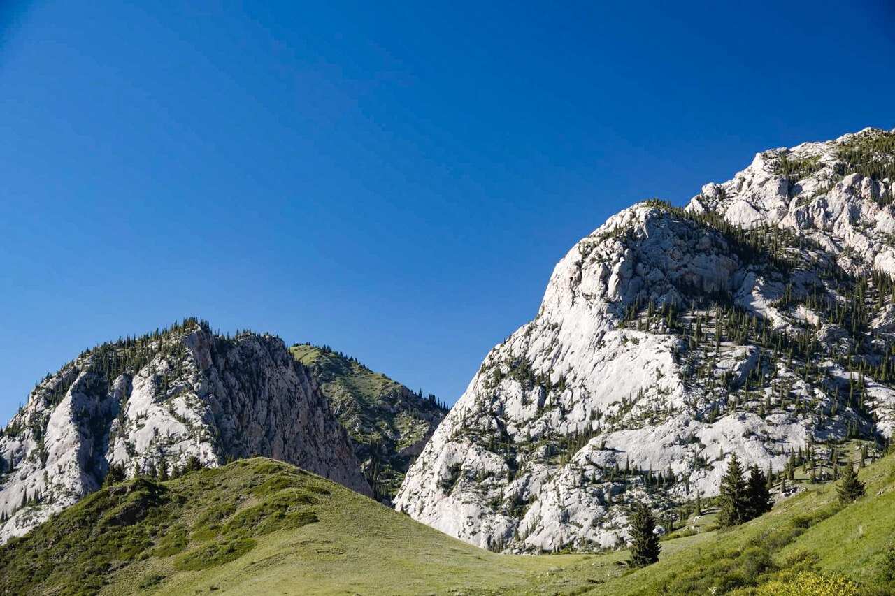 ВНЕ ПОПУЛЯРНЫХ МАРШРУТОВ (13/59)