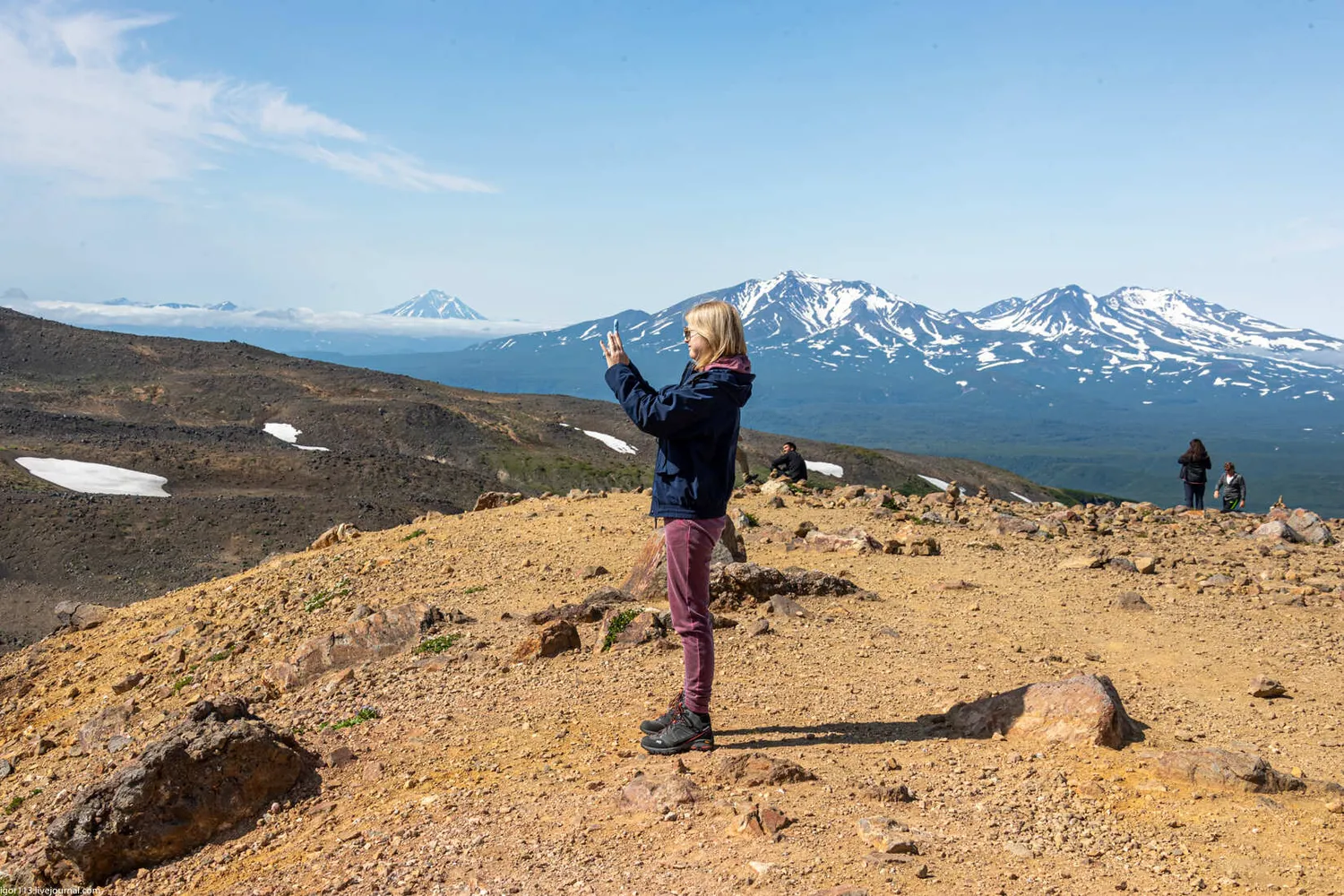 Джип тур Вулкан Мутновский, Каньон Опасный, Минидолина Гейзеров Дачные источники (3/17)