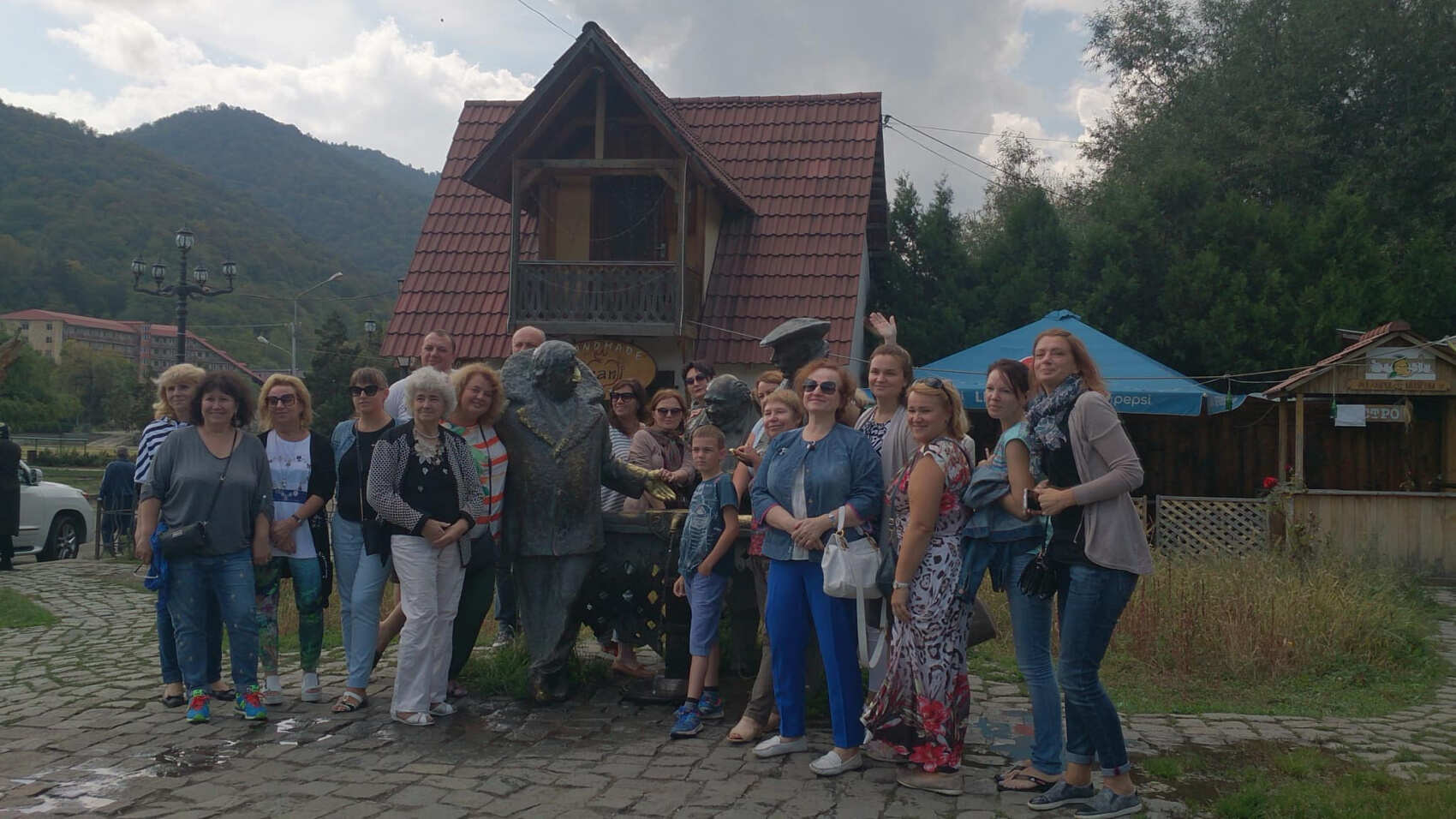 Экскурсия к озеру Севану и монастырям Агарцин и Гошаванк (10/18)