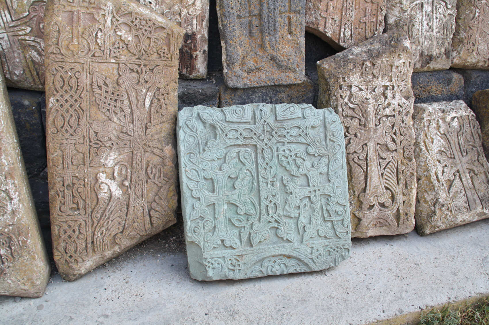 Экскурсия к озеру Севану и монастырям Агарцин и Гошаванк (3/18)