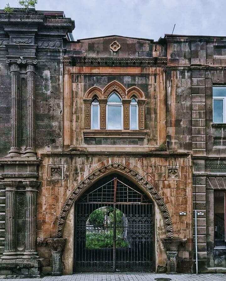 Обзорная экскурсия в Гюмри (Ленинакан) — Черная Крепость — Аричаванк (7/7)