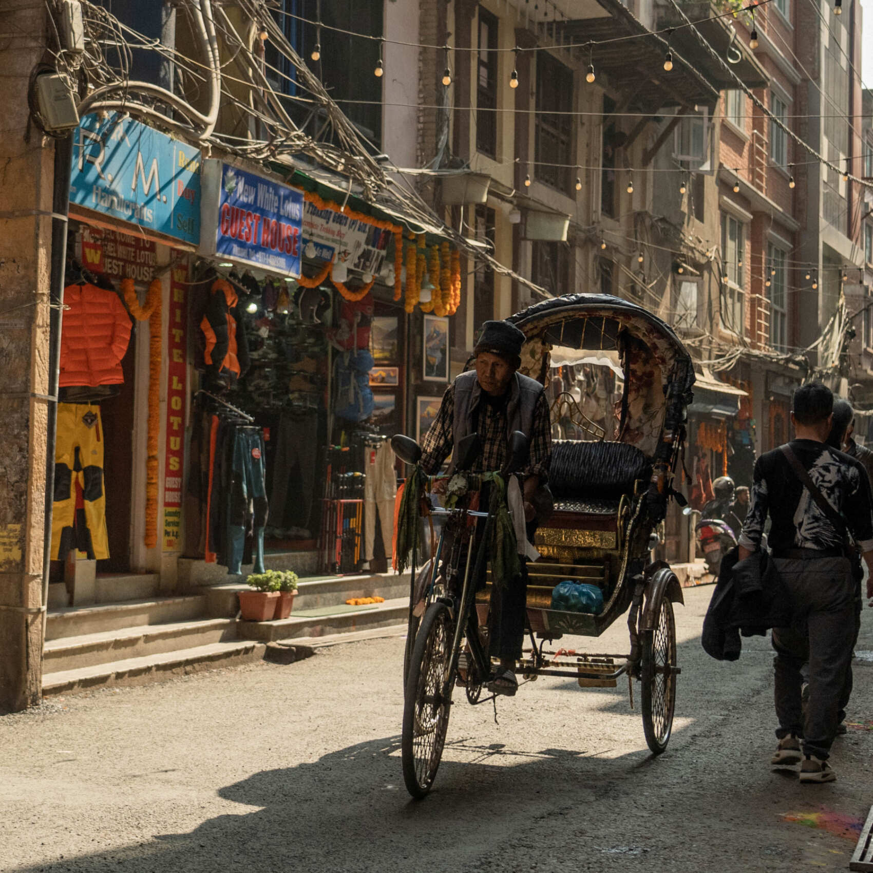 Трек вокруг Манаслу и базовый лагерь Манаслу. Непал (5/28)