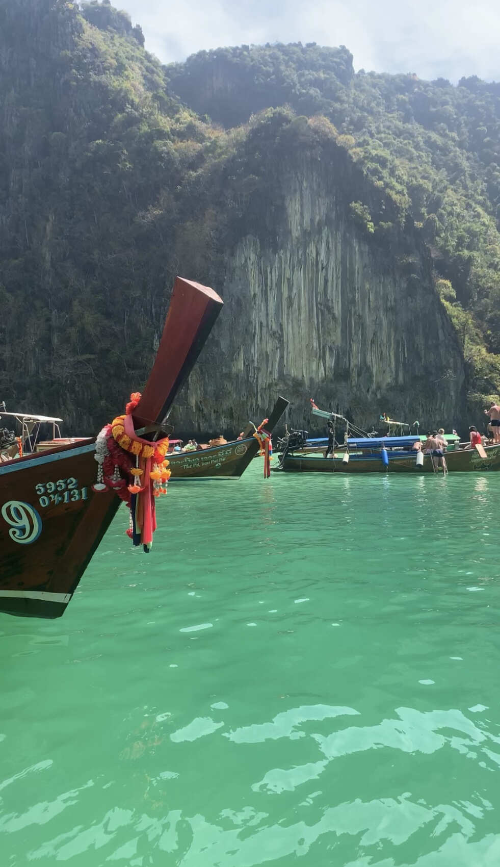 Путешествие на необитаемые острова архипелага Phi Phi. Сноркелинг с черепахами (5/41)