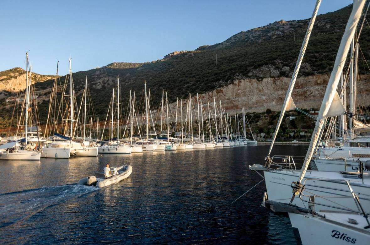 Турецкая Ривьера на парусном катамаране. Спокойствие и комфорт (5/43)