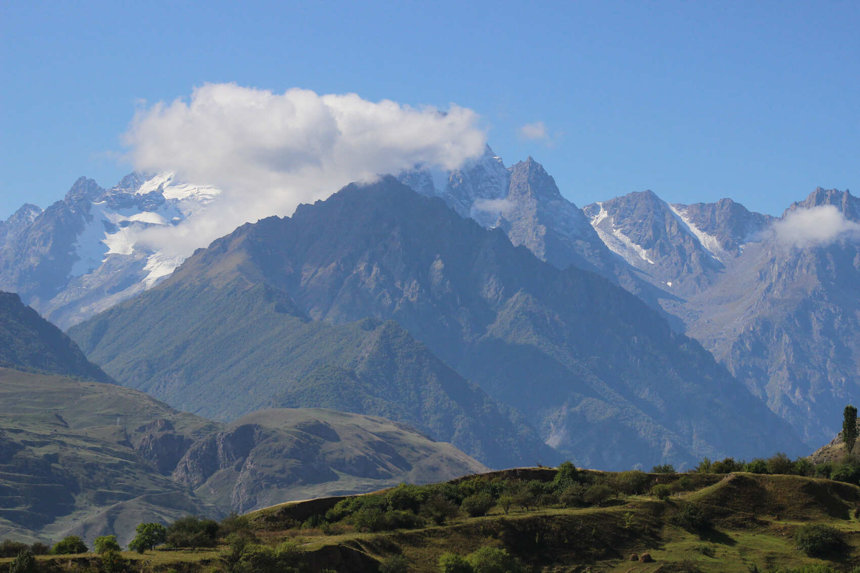 Язык Тролля и Голубые озёра, индивидуальный тур - экскурсия в Верхнюю Балкарию (3/26)