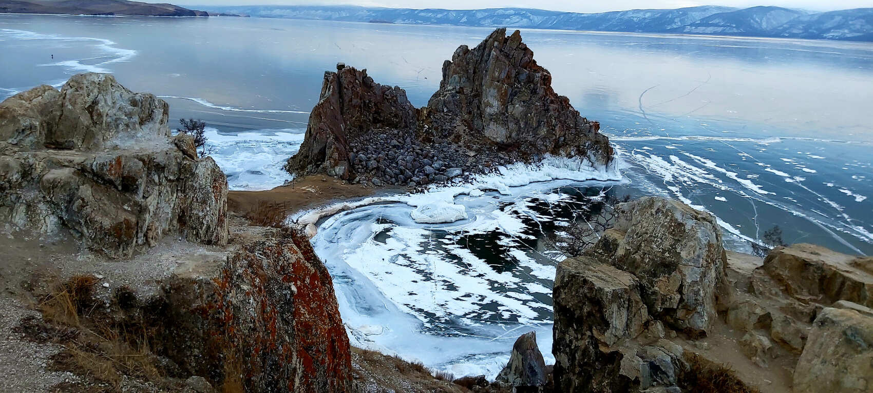Индивидуальная экскурсия льду Малого моря Байкала, о.Ольхон. (21/21)