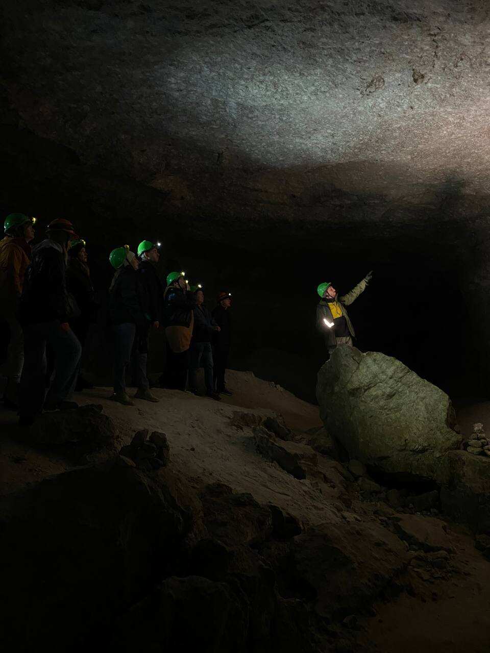 Юрьевская пещера и гипсовые штольни. Камское Устье (5/15)