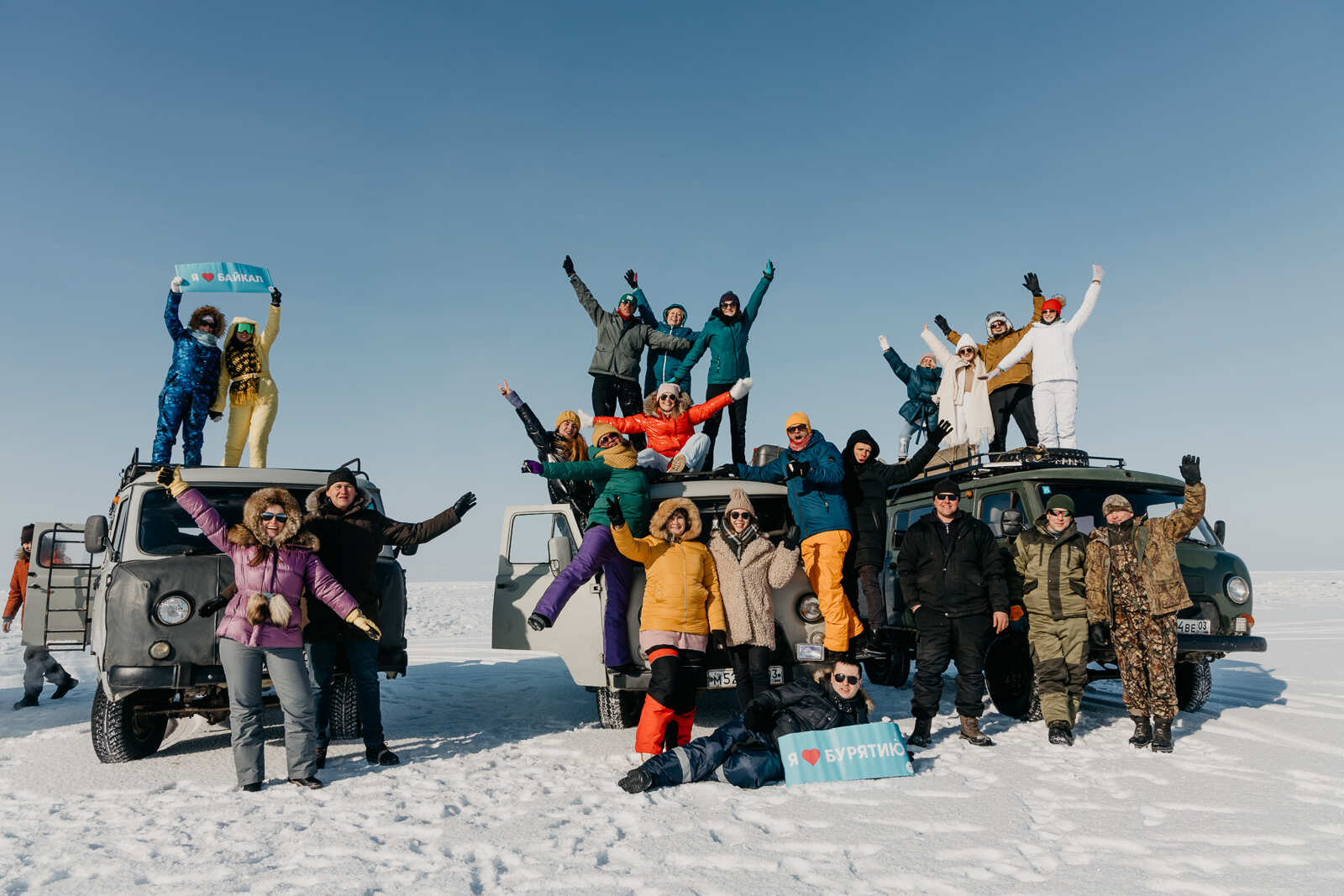 Экспедиция по льду Байкала  (7/13)