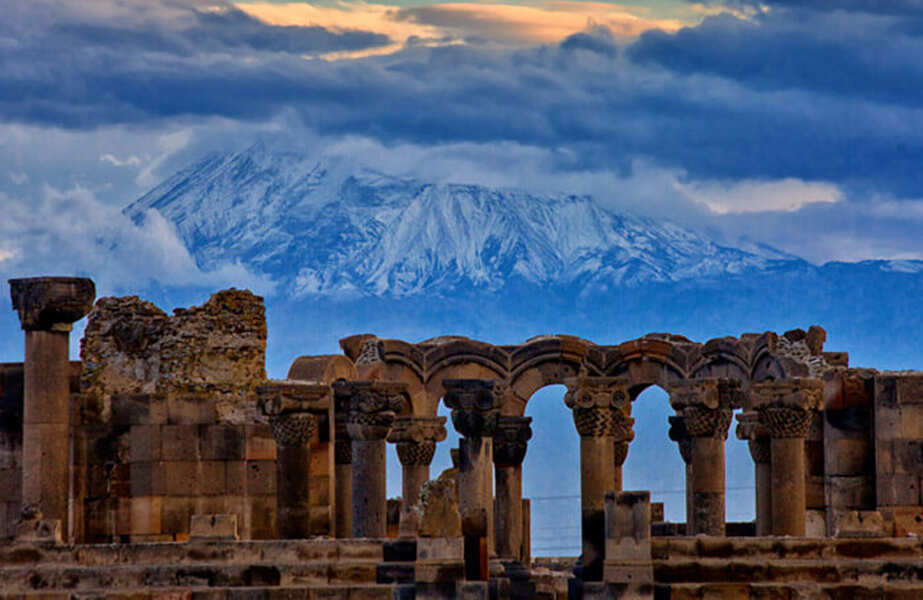 Экскурсия в Святой Эчмиадзин и храм Звартноц (13/18)