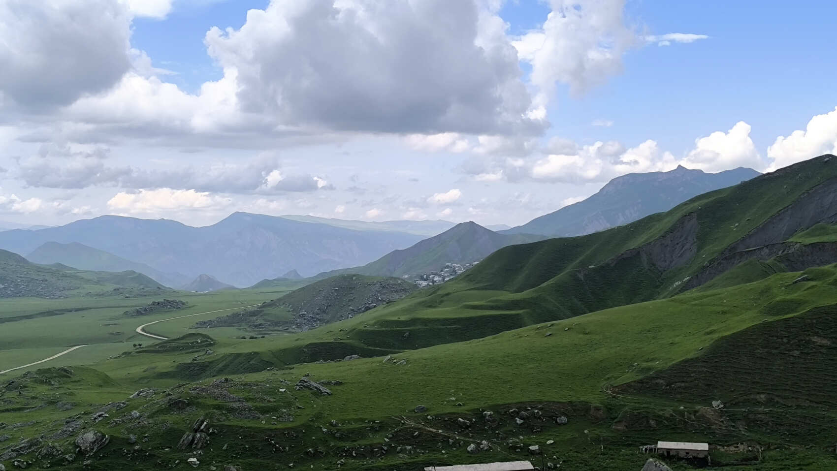 Восхождение на гору Акаро в Хунзахе. (7/16)