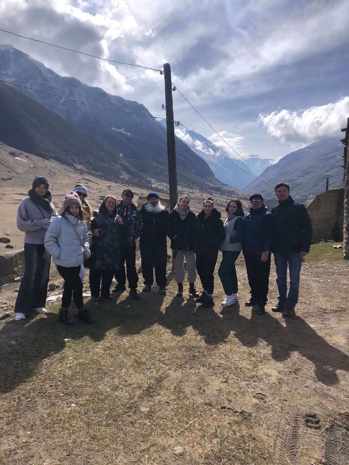 Джиптур на Эльбрус, озеро Гижгит, поляну нарзанов (4/7)