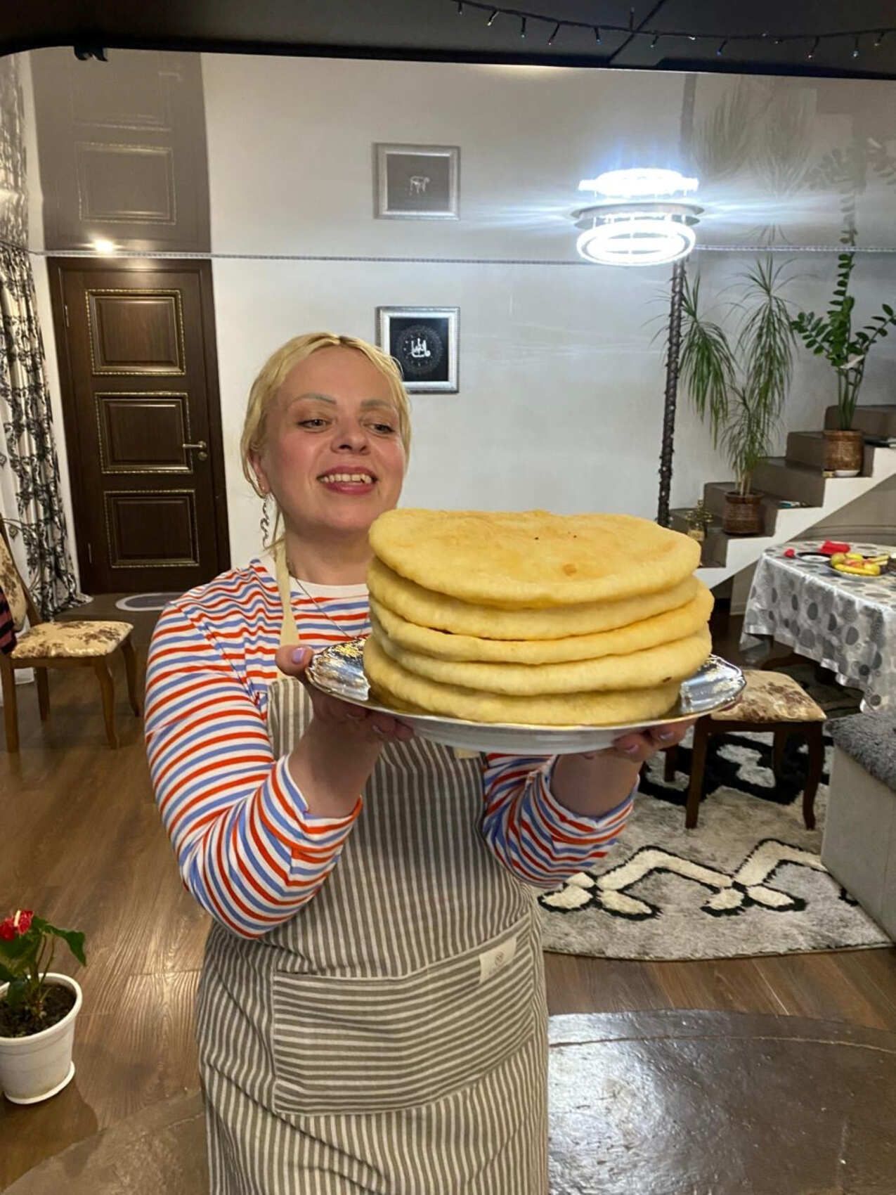 ЭКСКУРСИЯ МАСТЕР КЛАСС ПО ПРИГОТОВЛЕНИЮ КАРАЧАЕВСКИХ ХЫЧИНОВ
