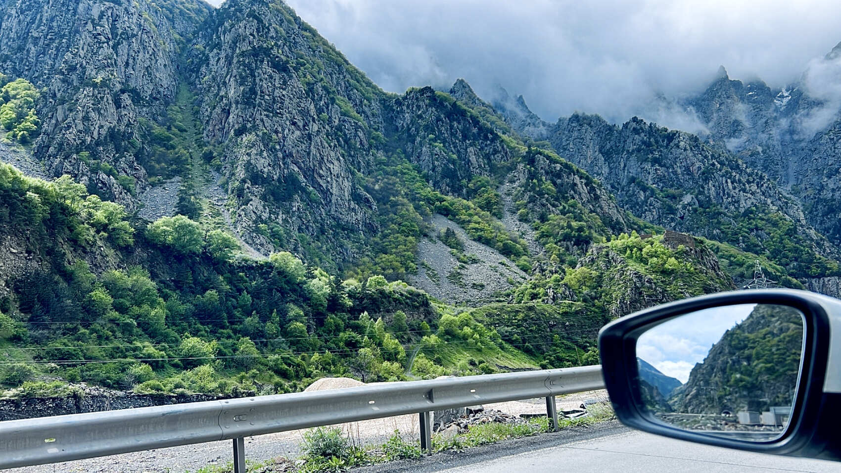 Удивительная Грузия: Тбилиси+Казбеки+Кахетия (3/152)