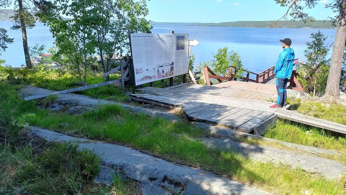 Сплав по Ладожскому озеру на морских каяках (19/22)