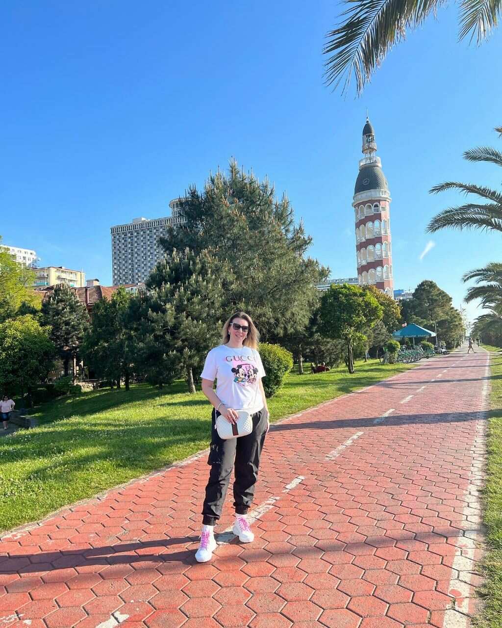 Индивидуальный Развлекательный тур с посещением Дельфинария и Цицинате (8/9)