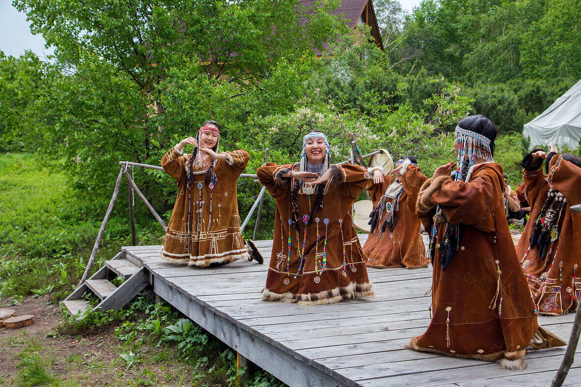 Джип-тур в Малую Долину Гейзеров, водопад Спокойный. Гастроэкскурсия Мифы о Юколе (2/17)