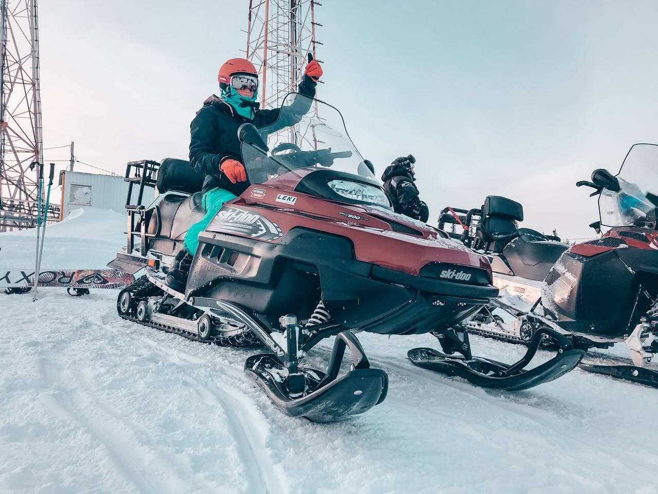 Тиндер тур в Шерегеш: в пещеры на снегоходах, фрирайд, парапланы (67/100)