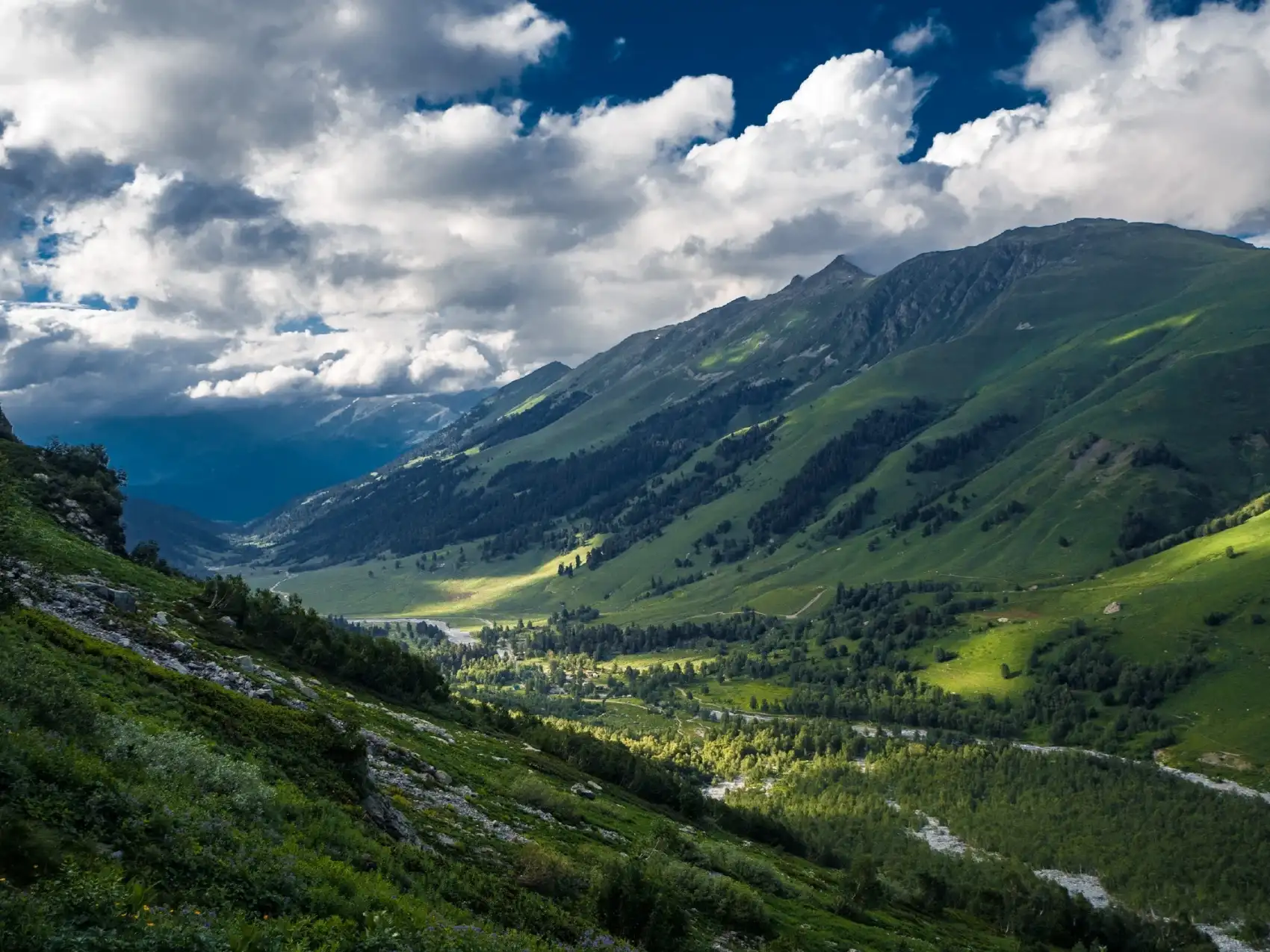 Горное путешествие по Архызу налегке. Поход с палатками без тяжелых рюкзаков (5/25)