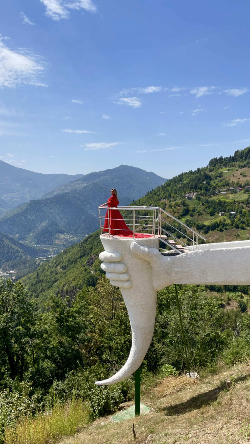 Индивидуальная Экскурсия  по горной Аджарии - потрясные виды, водопады (2/9)