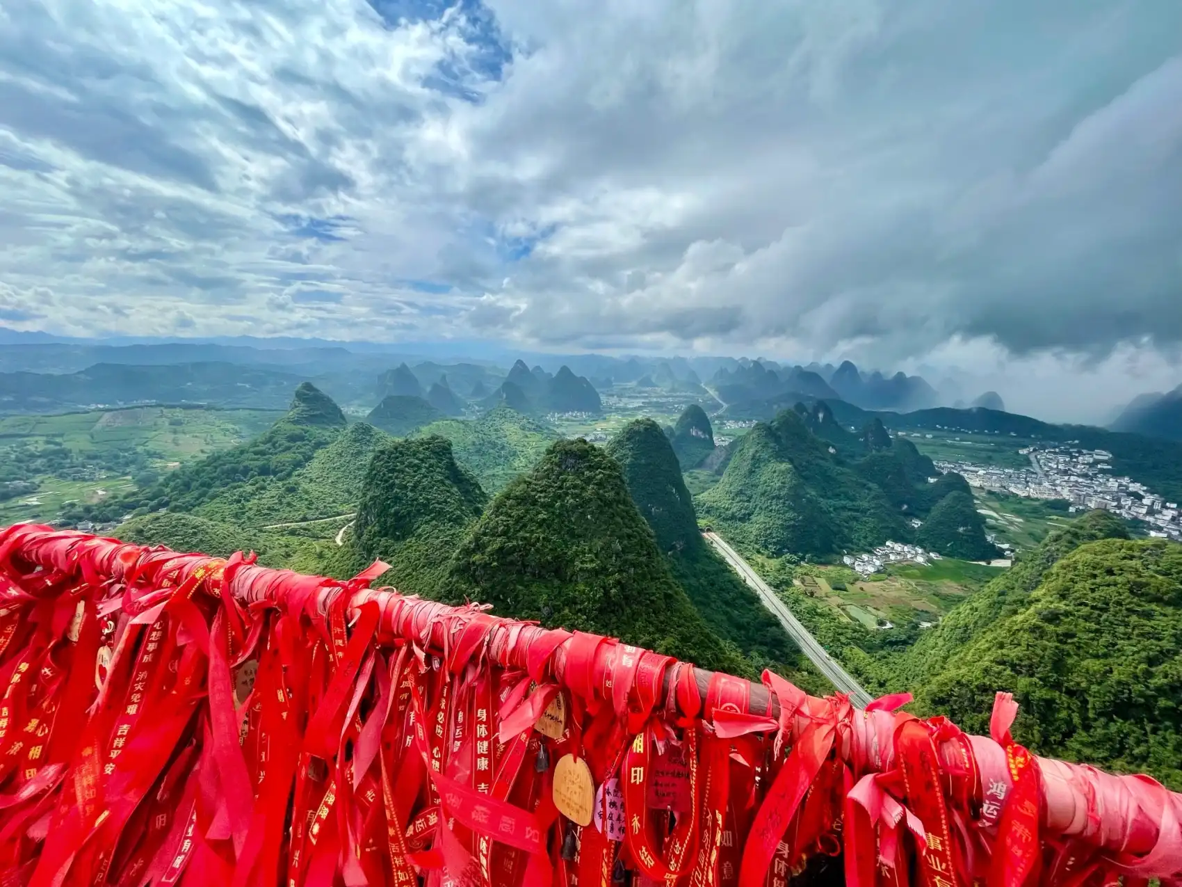 Китай. Цветение Сакуры и национальные парки. Мудрость Веков. (10/60)