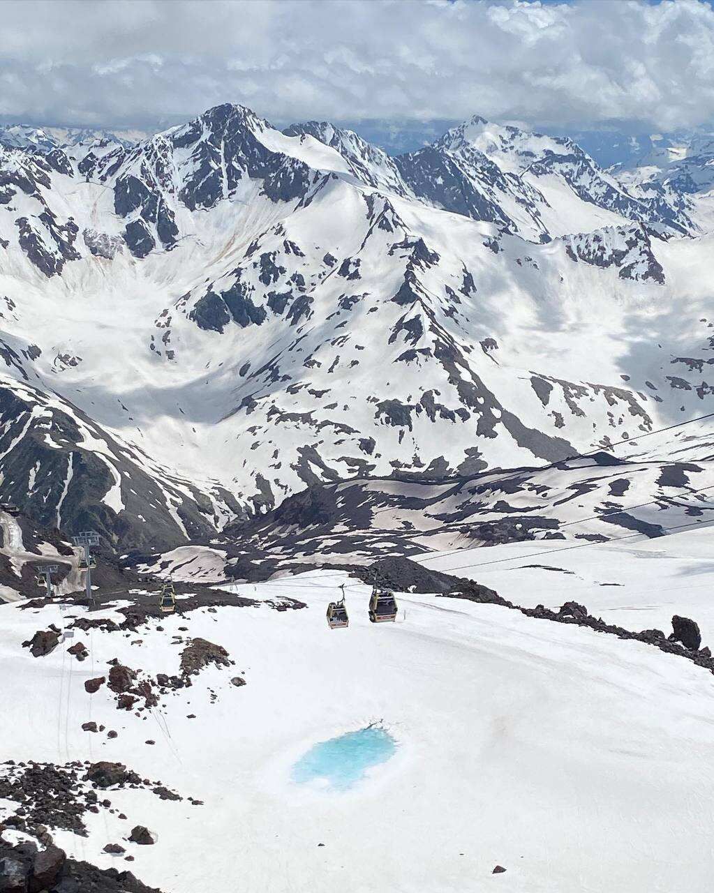 Эльбрус, ущелье Адыр-Су, Гижгит и Поляна нарзанов (4/10)