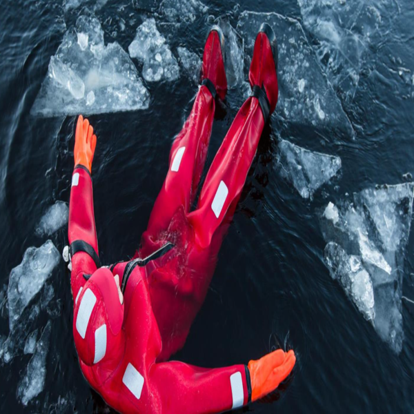 Айс-Флоатинг - купание в Мурманске (3/16)