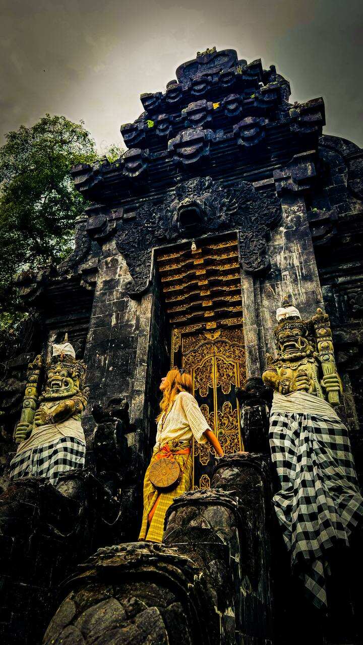 Bali Vespa Insta Trip — Ubud Goddess