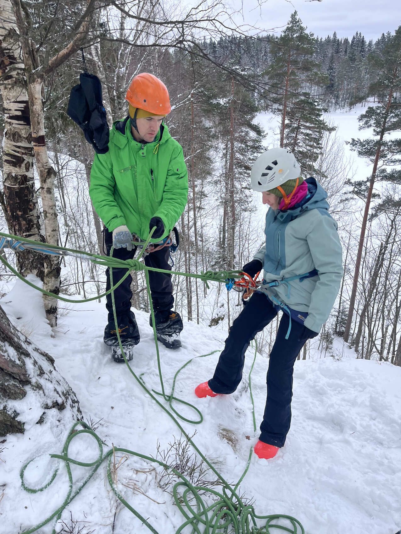 Основы альпинизма на Малых Скалах. Однодневный выезд из Петербурга