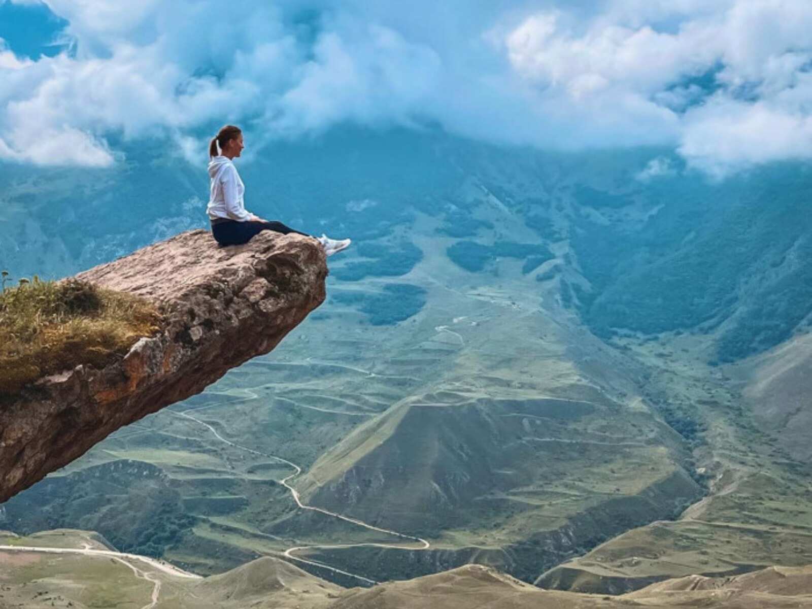 2 дня на Кавказе. Язык тролля, город мертвых и чегемские водопады! (7/13)