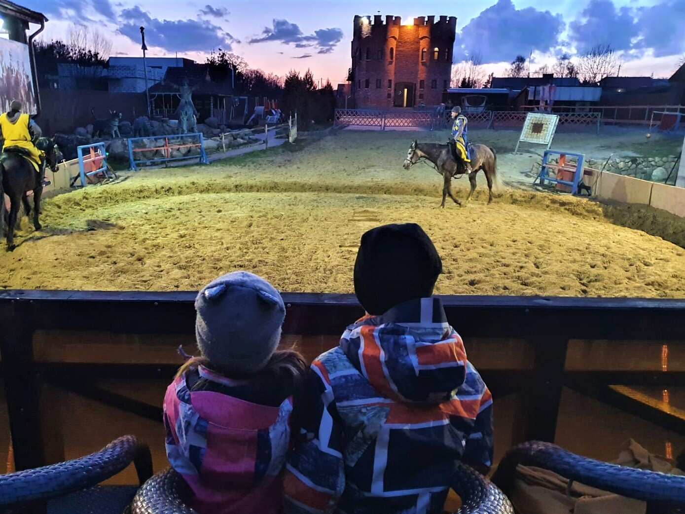 Замки янтарного края (есть ночевка в отеле-замке!) (4/38)