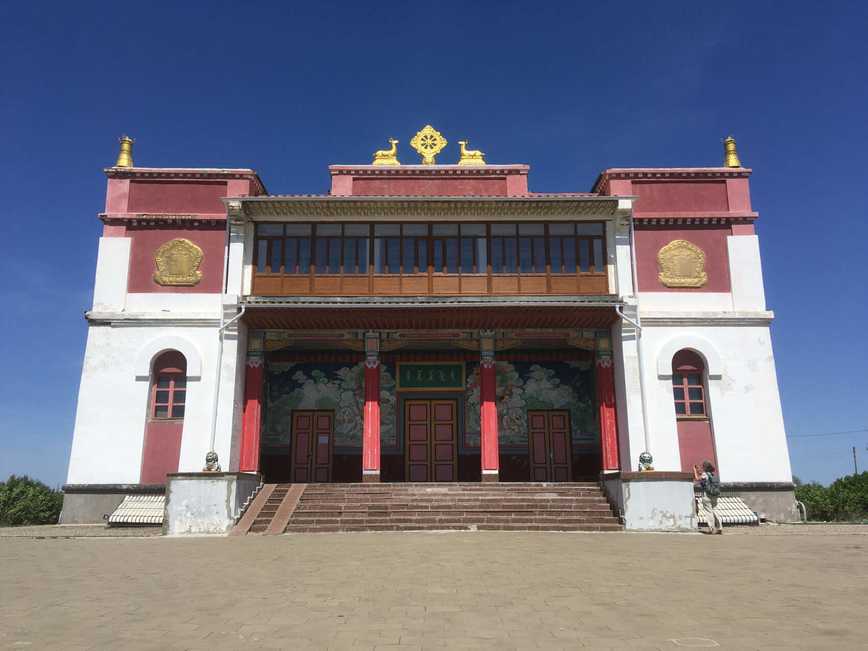 Калмыкия, тюльпанные поля, озеро Баскунчак и Золотая Элиста (5дн./5 ноч.) (14/51)