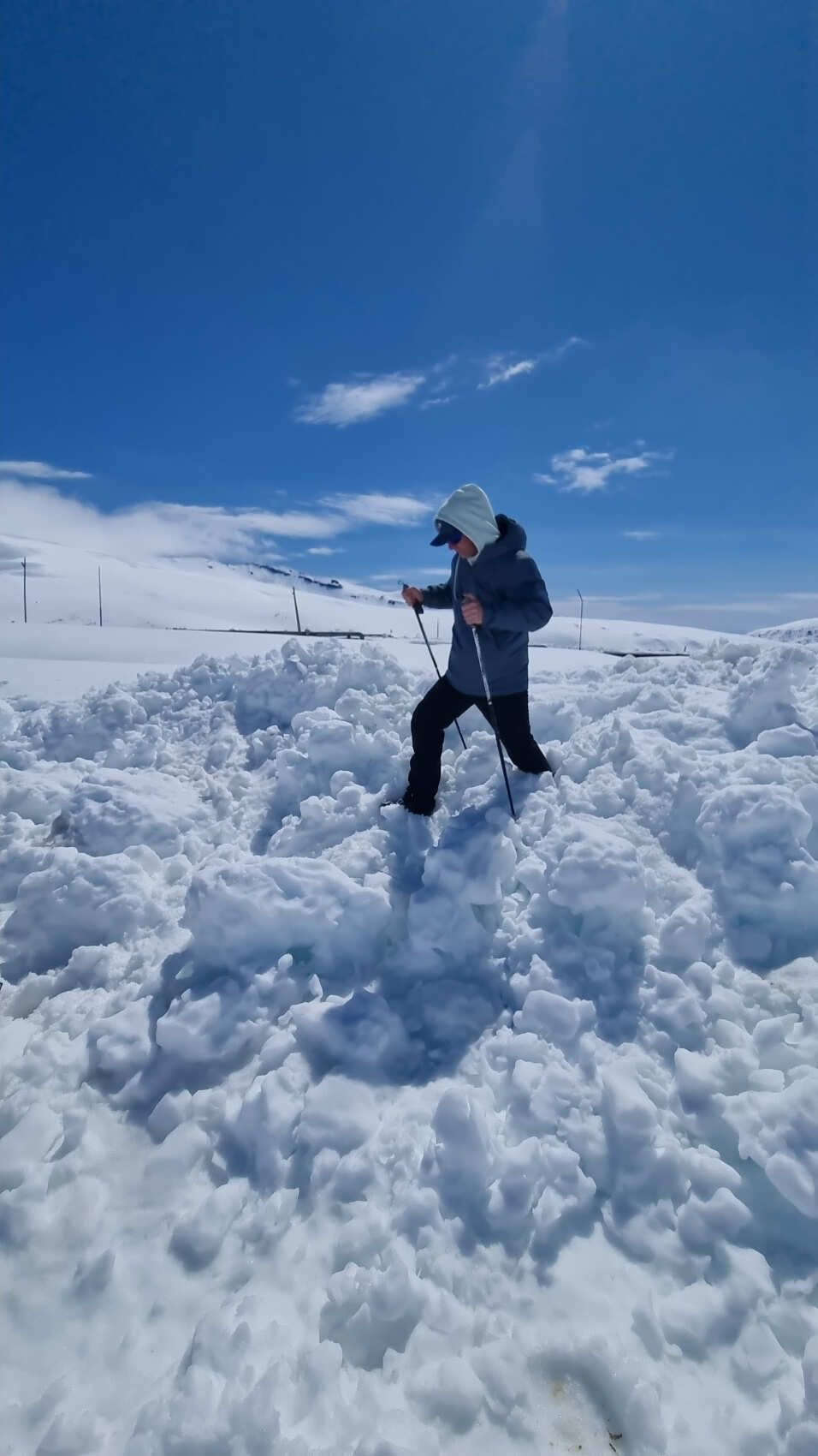 Джип тур Вулкан Мутновский, Каньон Опасный, Минидолина Гейзеров Дачные источники (16/17)