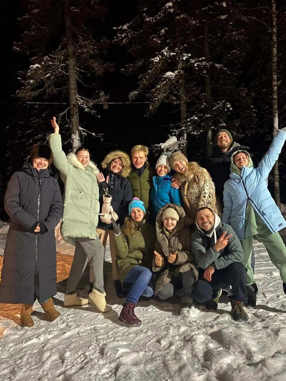 Тиндер тур в Шерегеш: в пещеры на снегоходах, фрирайд, парапланы (11/100)