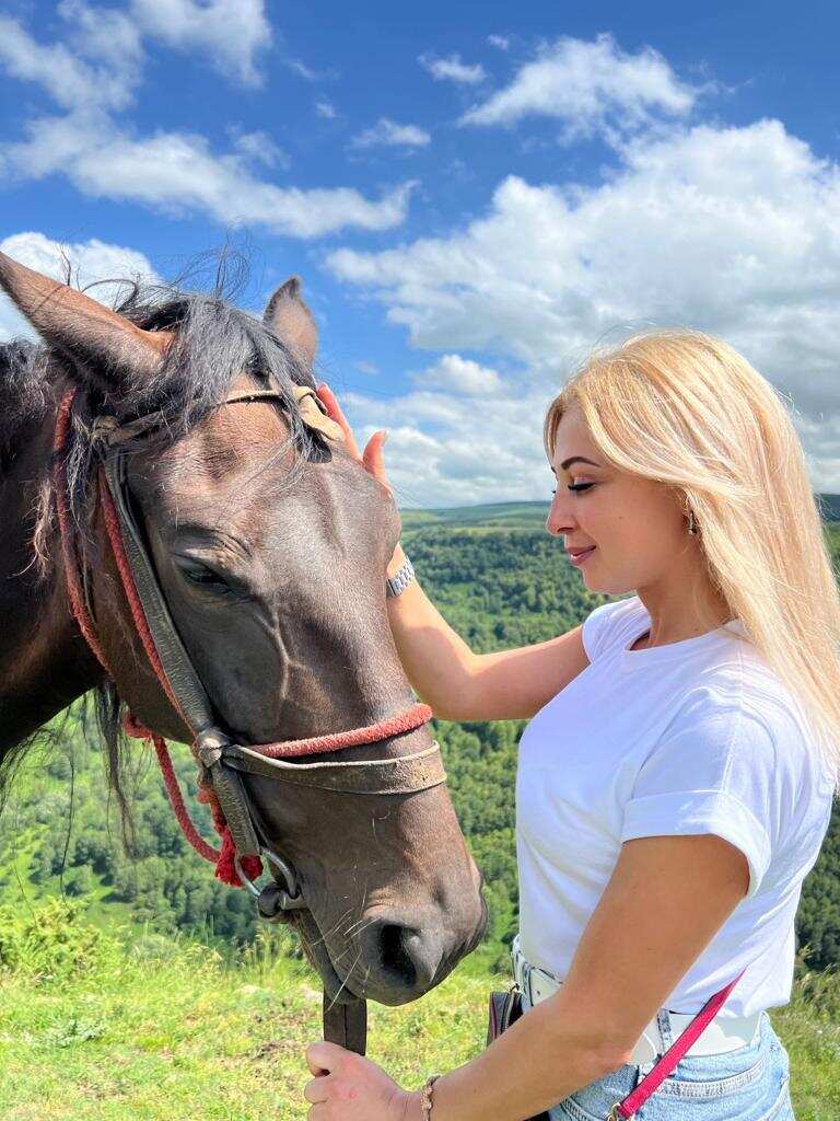 Конные прогулки в окрестностях Кисловодска (7/8)