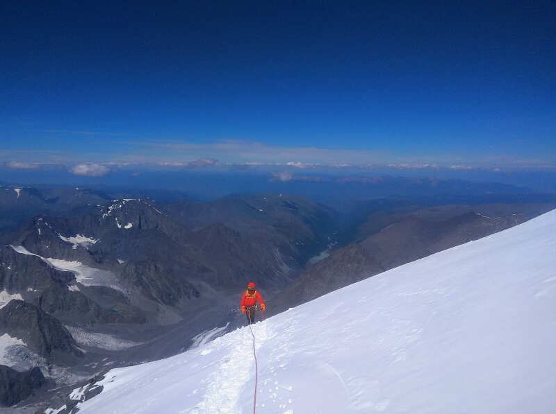 Восхождение на Белуху через Пик Делоне (3/33)