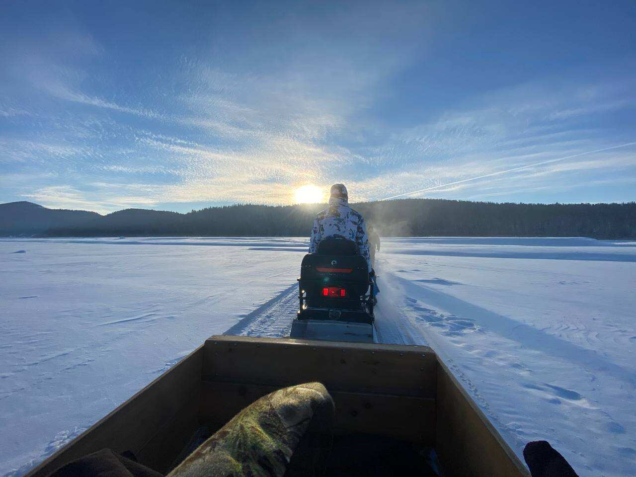 Тиндер тур в Шерегеш: в пещеры на снегоходах, фрирайд, парапланы (69/100)