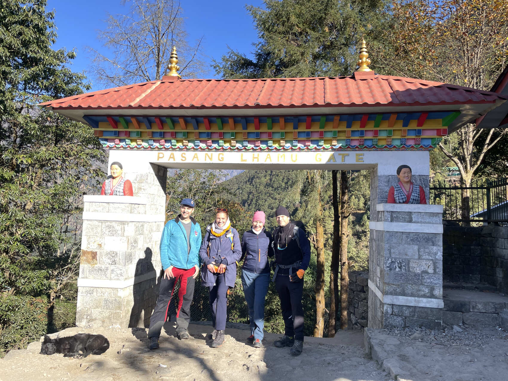 Everest Base Camp Trek With Hike to Kala Patthar (4/8)